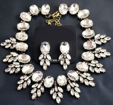 Image of Luxury Necklaces & Pendants Crystal Leaves Resin Vintage Choker Chunky Statement Necklace