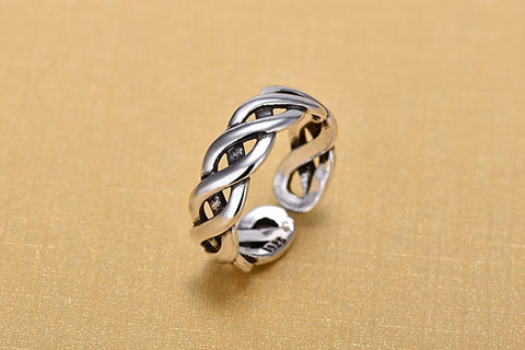 Image of 925 Sterling Silver Twisted Ring