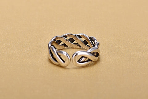 Image of 925 Sterling Silver Twisted Ring