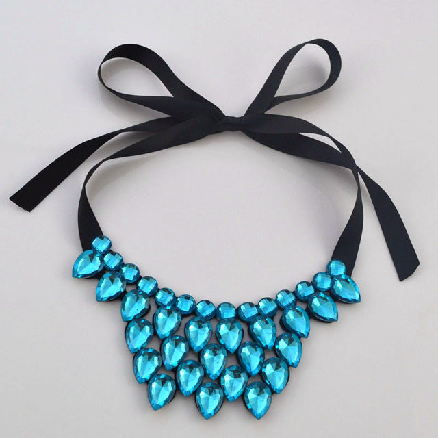 Heart-shaped resin necklace