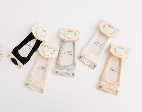 Image of 5 pairs full-circle silicone lace non-slip stealth socks