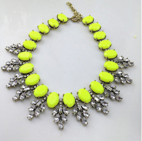 Image of Luxury Necklaces & Pendants Crystal Leaves Resin Vintage Choker Chunky Statement Necklace