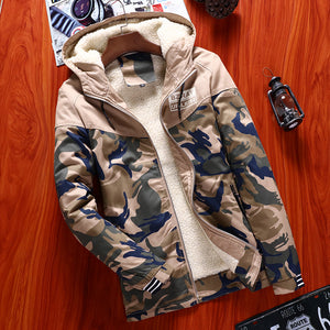 Camo Jacket Men Thick Outwear Overcoat Winter Warm Mens Bomber Jackets Coats Casual Hoodies Male European New Brand Clothing 4XL