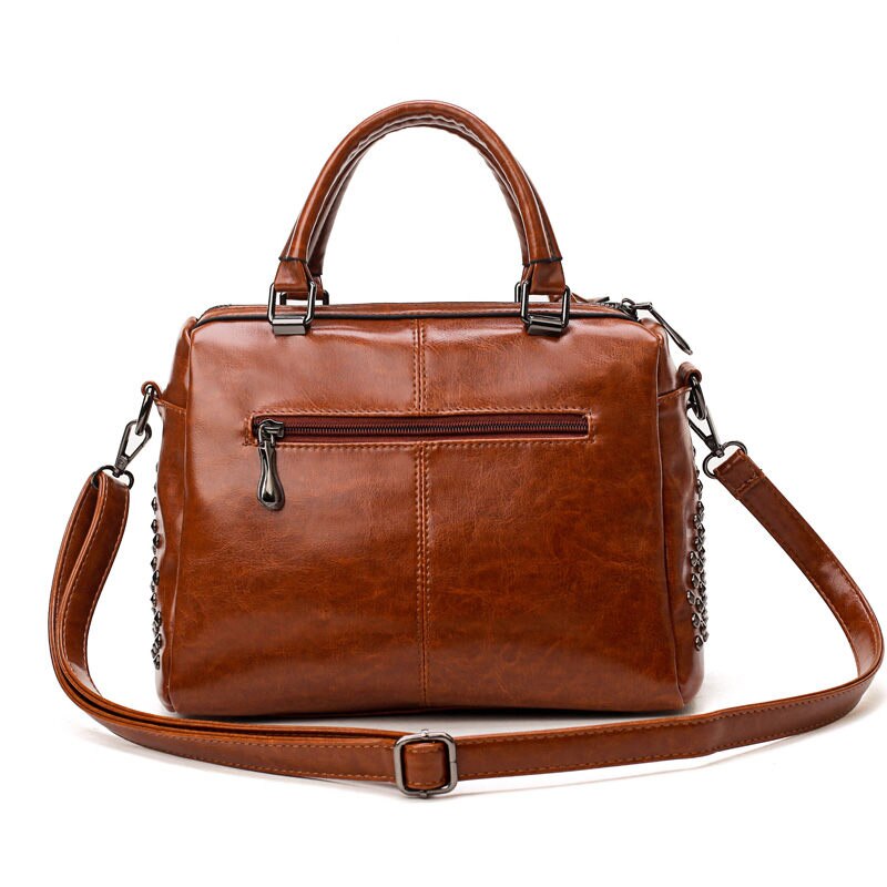 Large Capacity Brand Oil Wax Leather Rivet Boston Bag High Quality Female Cross-body Tote Shoulder Bag|Shoulder Bags